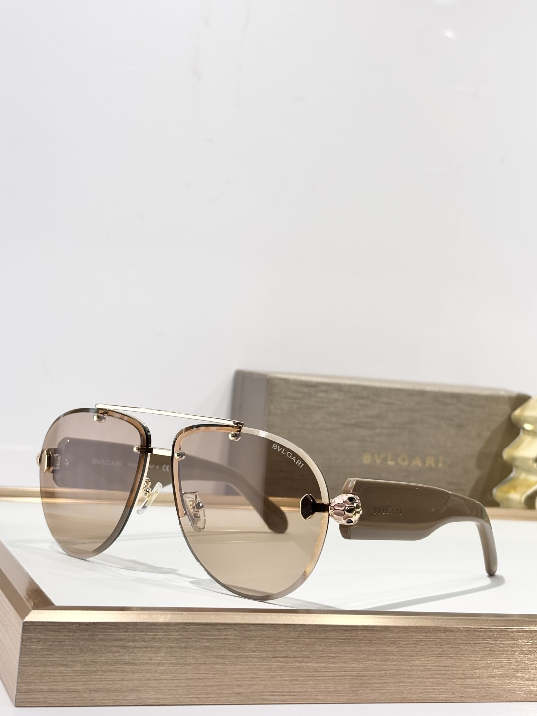 BVLGAR*MOD：BV40091USize：63口13 140