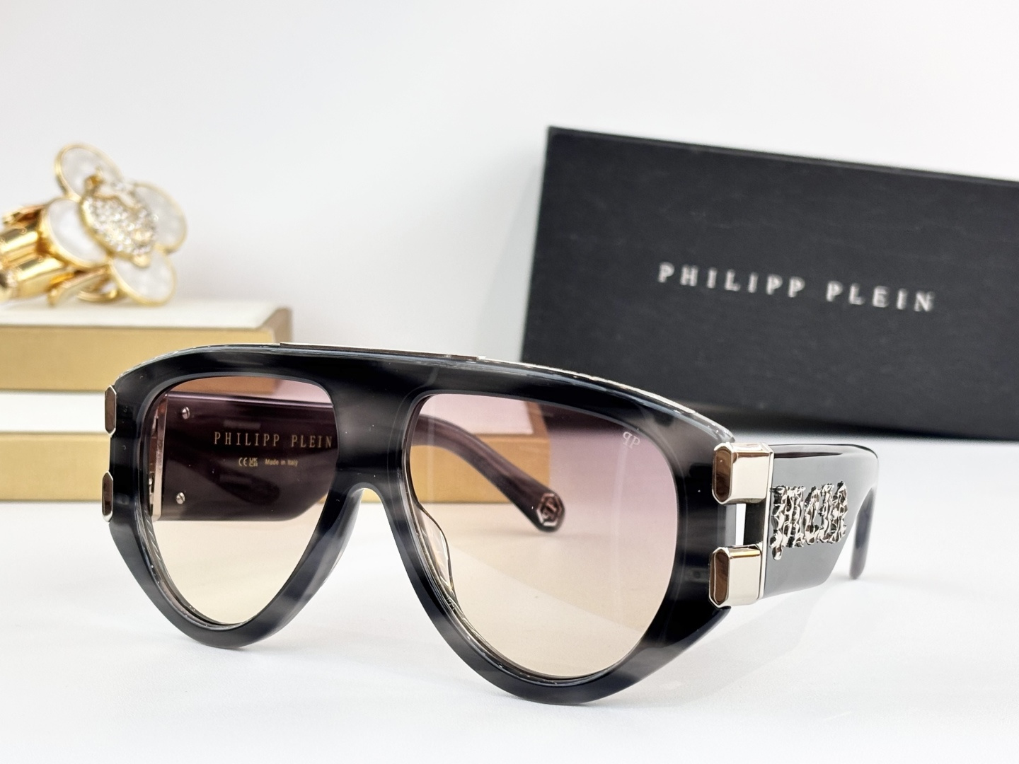 PHILIPP PLEINMODEL:127SIZE:58口14-143