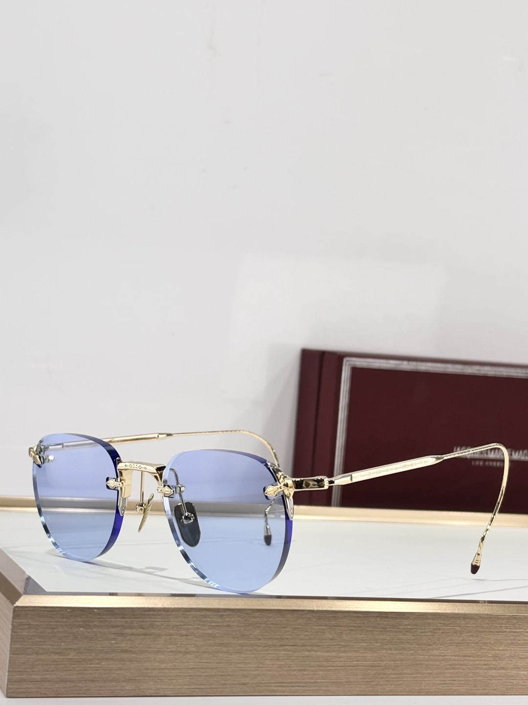 JACQUES MARIE MAGEMODEL：FAIRBANKSIZE:47口21-148