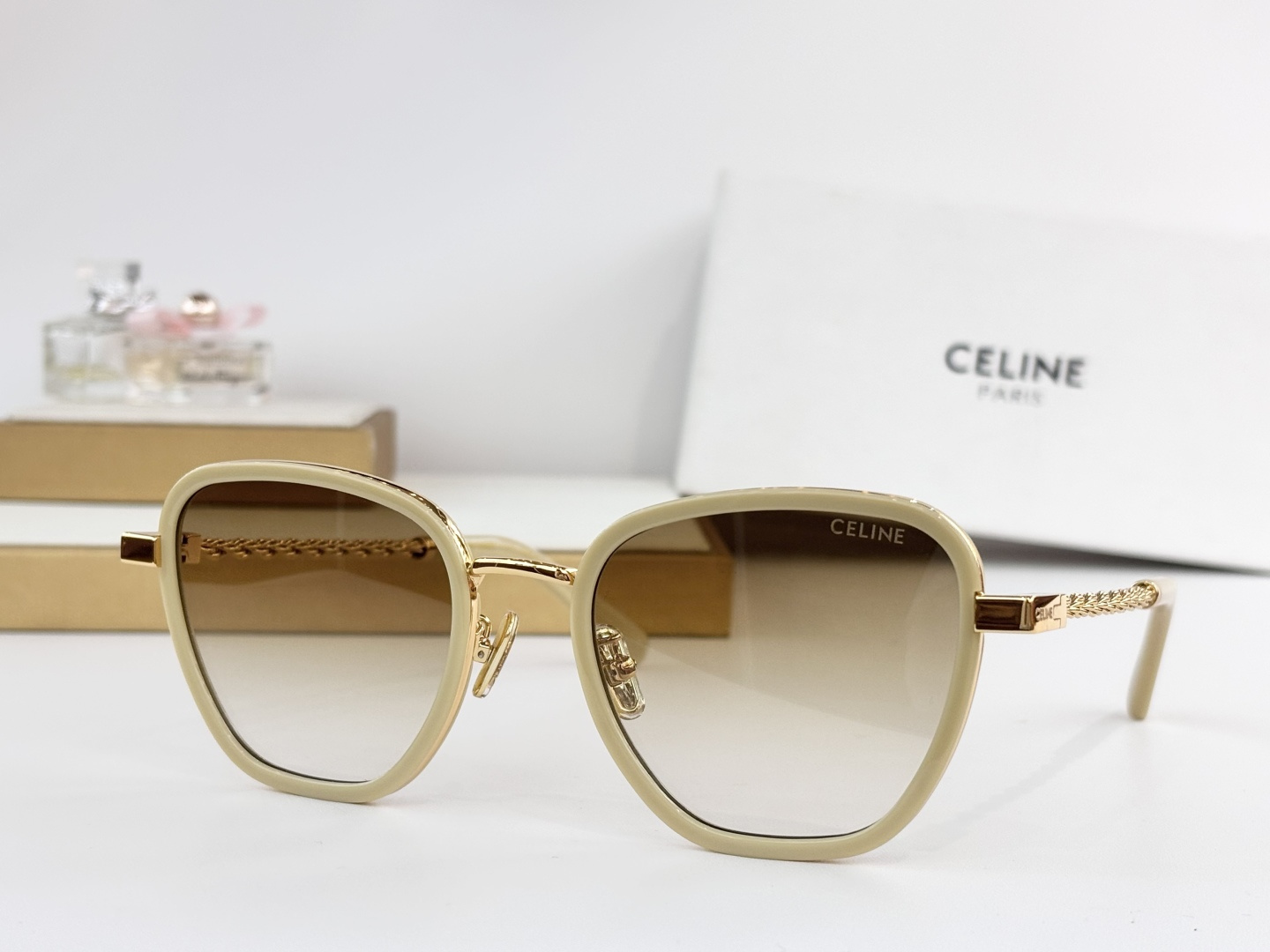 CELIN*MODEL:CL42125U SIZE:56口22 145