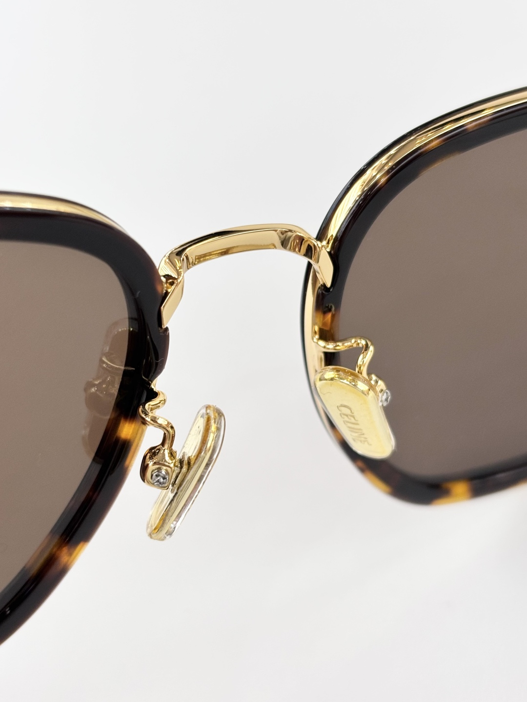 CELIN*MODEL:CL42125U SIZE:56口22 145