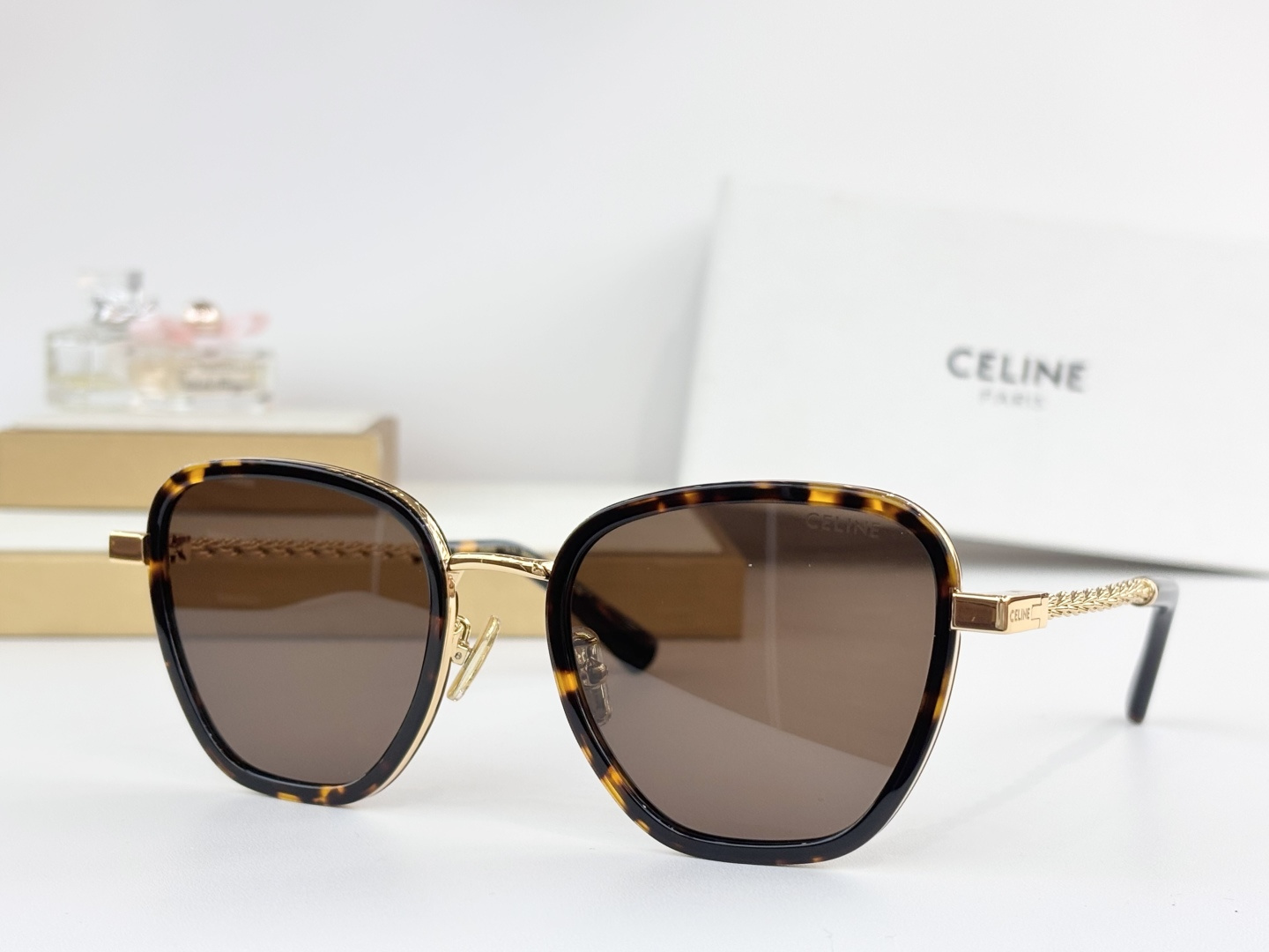 CELIN*MODEL:CL42125U SIZE:56口22 145
