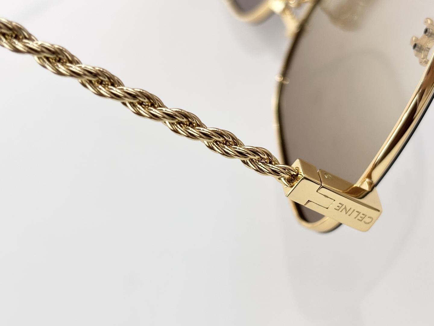 Celin*MODEL：CL42126USIZE：59口18 145