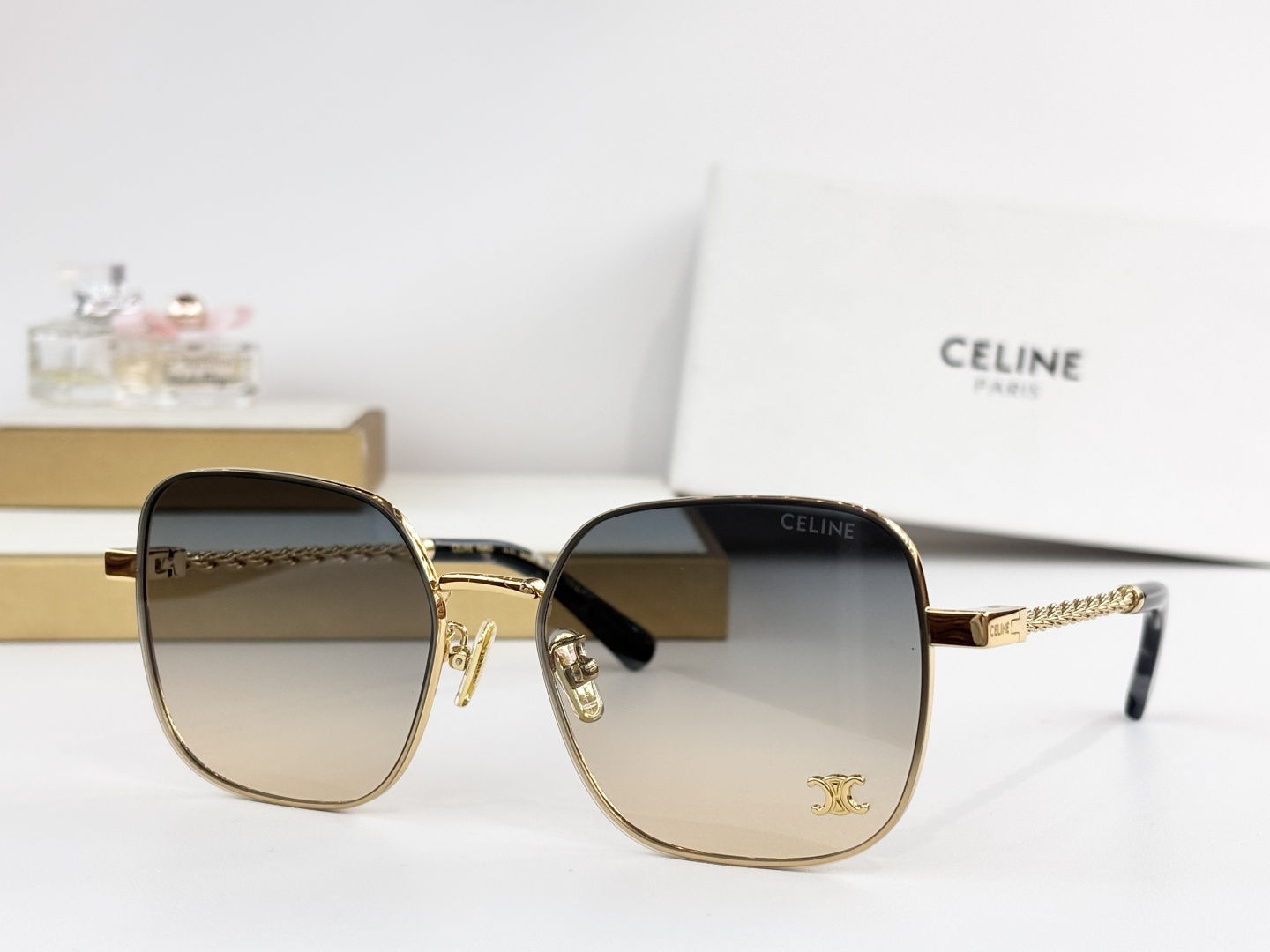 Celin*MODEL：CL42126USIZE：59口18 145