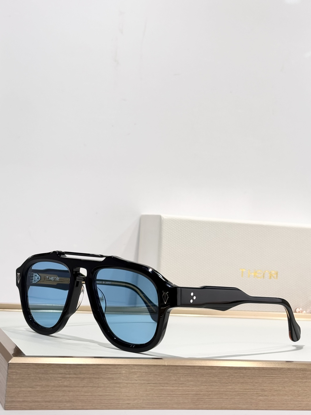 THENR*MOD：DINOSize：57口16 145