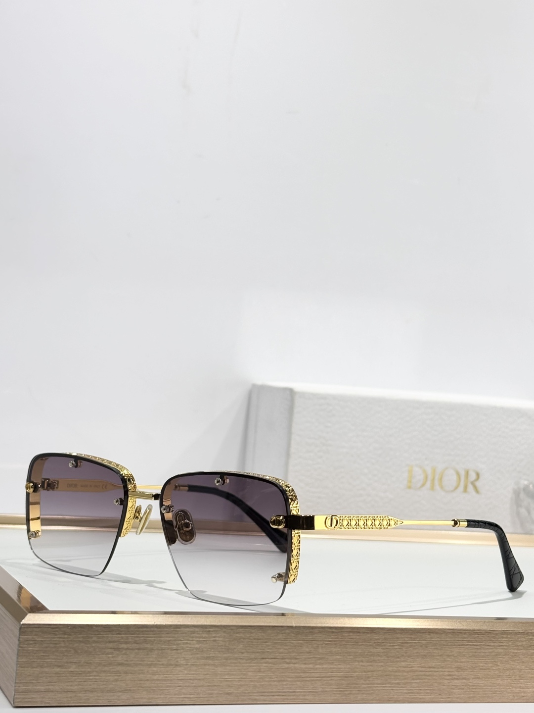 DIORMODEL:NEODS4UXRSIZE：58口15-140