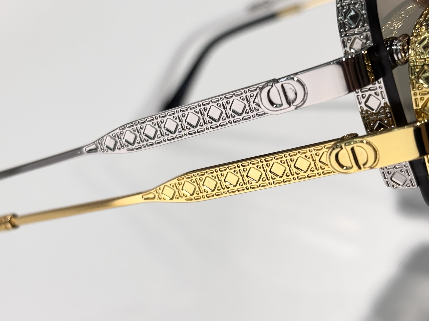 DIORMODEL:NEODS4UXRSIZE：58口15-140