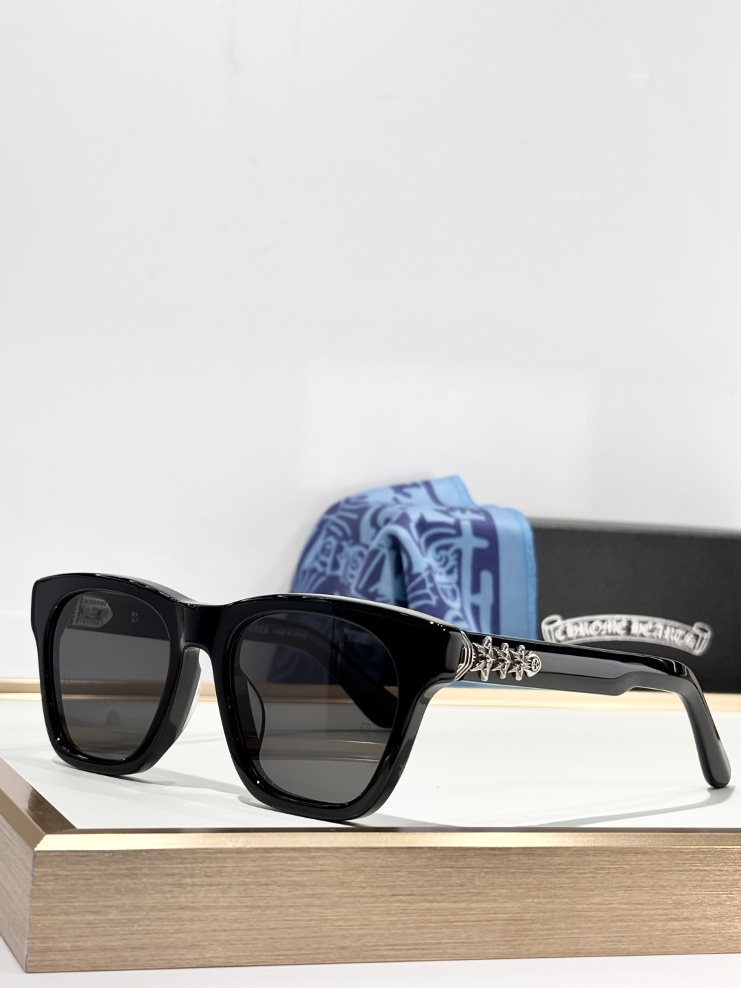 ChromeHearts 克罗心MOD：CLITTERATISize:53口19 142