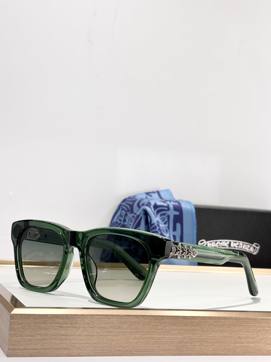 ChromeHearts 克罗心MOD：CLITTERATISize:53口19 142