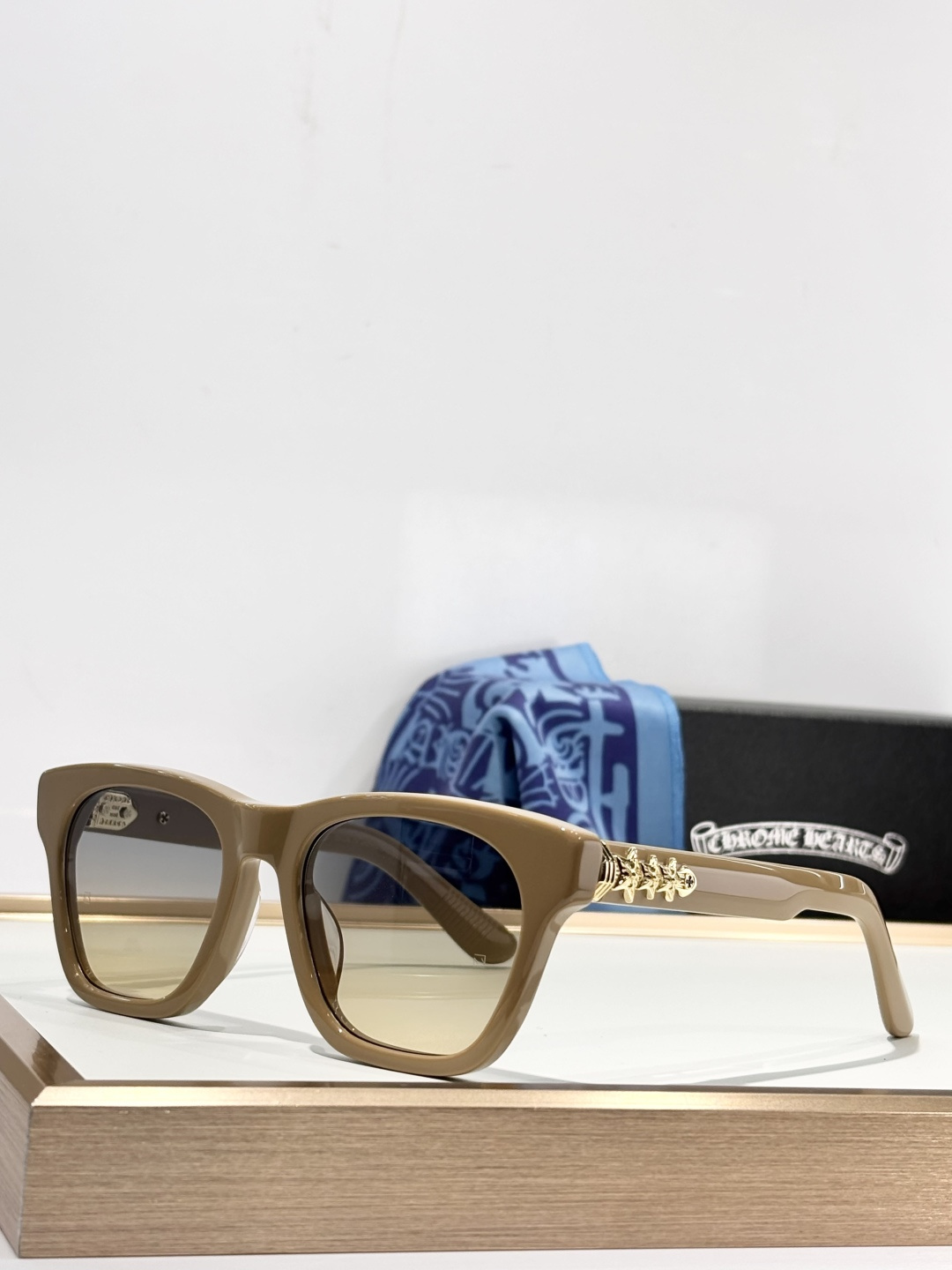 ChromeHearts 克罗心MOD：CLITTERATISize:53口19 142