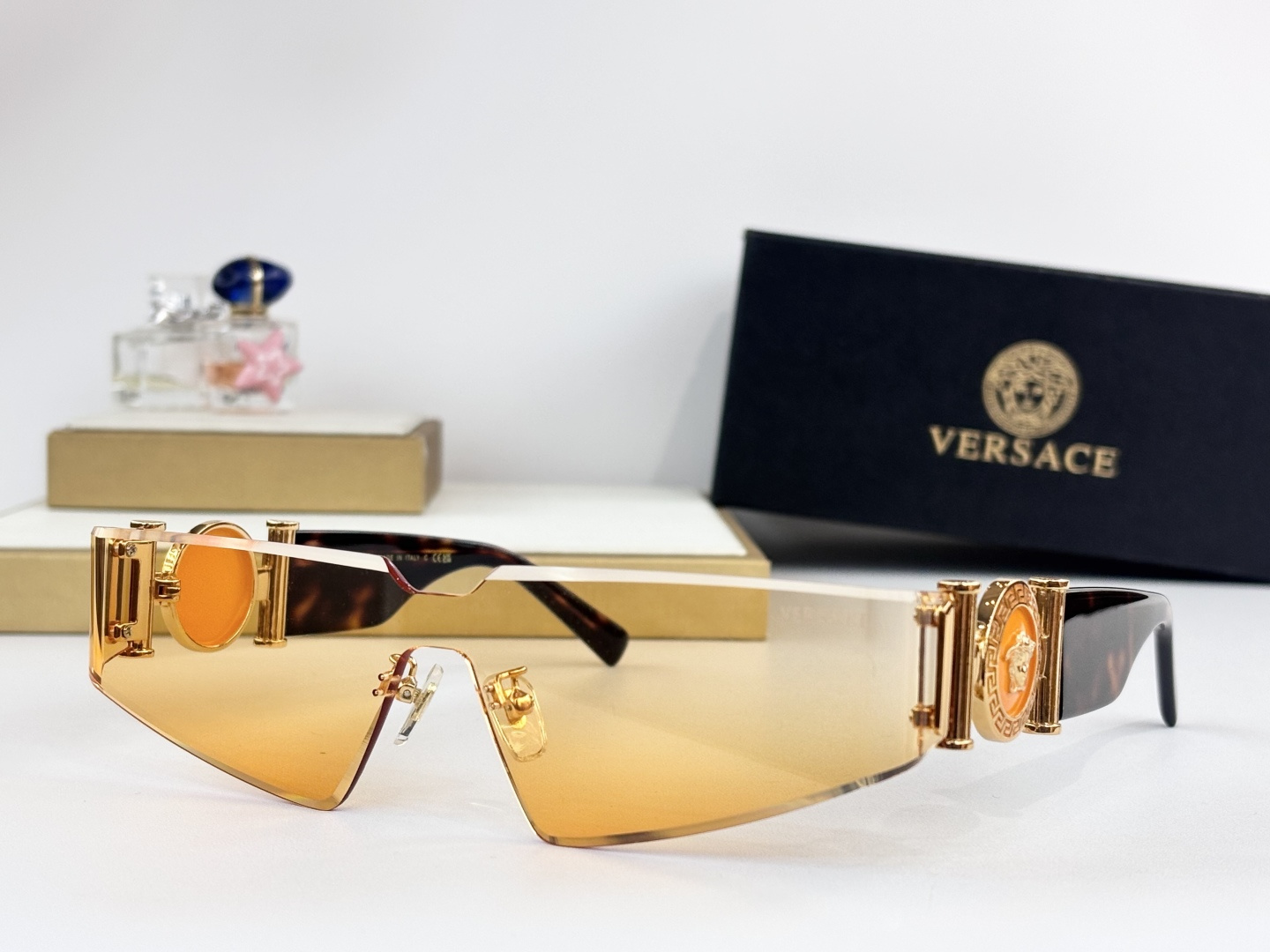 VERSAC*MODEL：VE6825SIZE：151口0-138