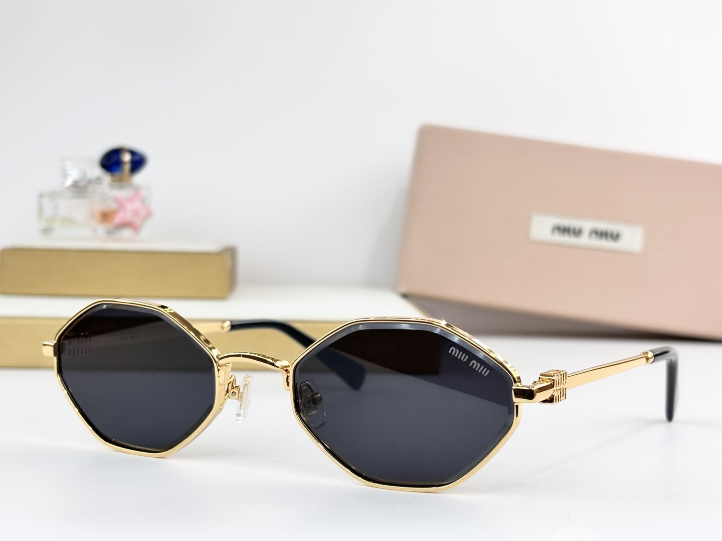 MIU MI*MODEL：MU 173AVSIZE：55口21-142