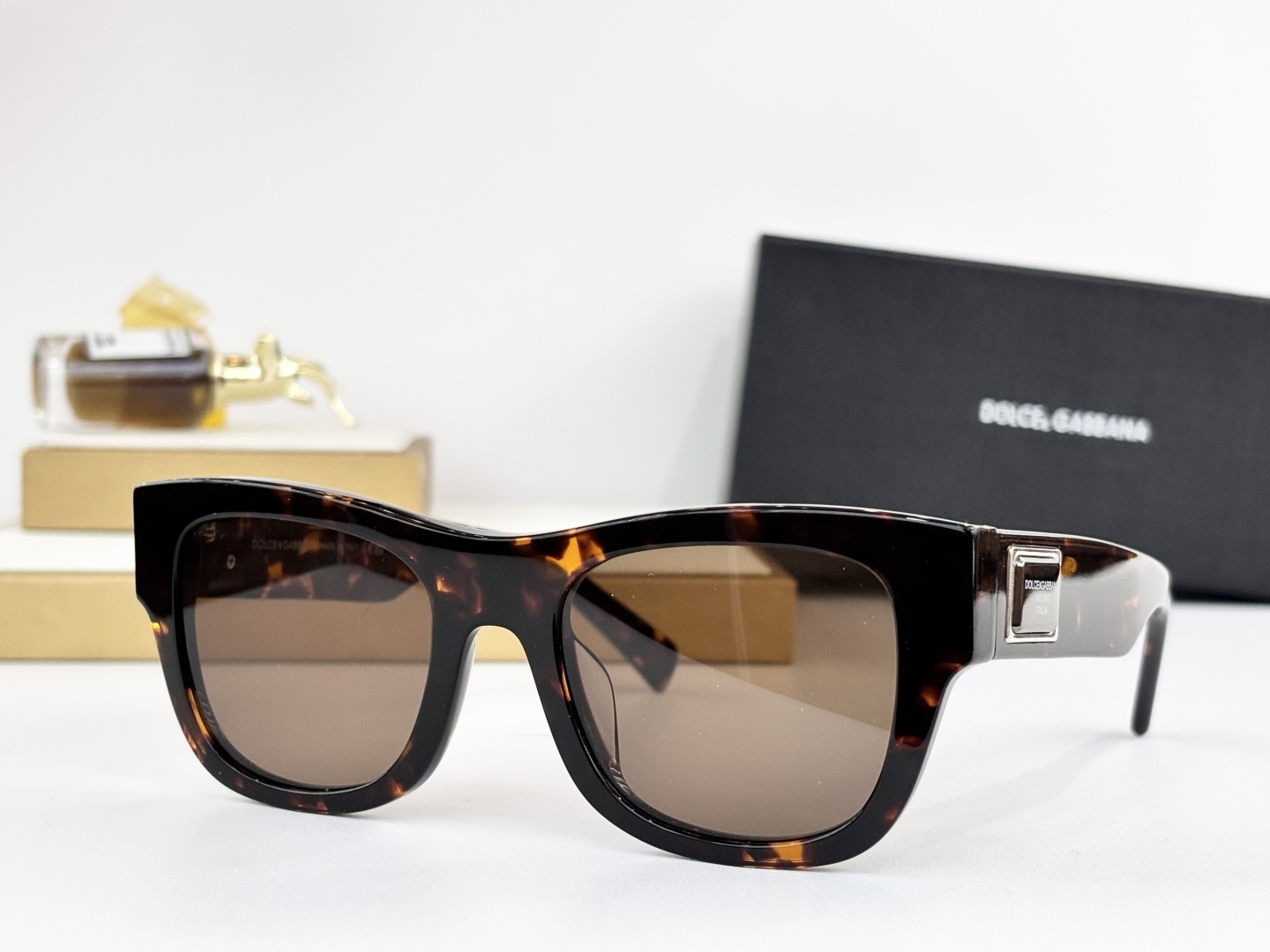 DOLCE & GABBAN*MODEL：DG4509Size：50口22 145