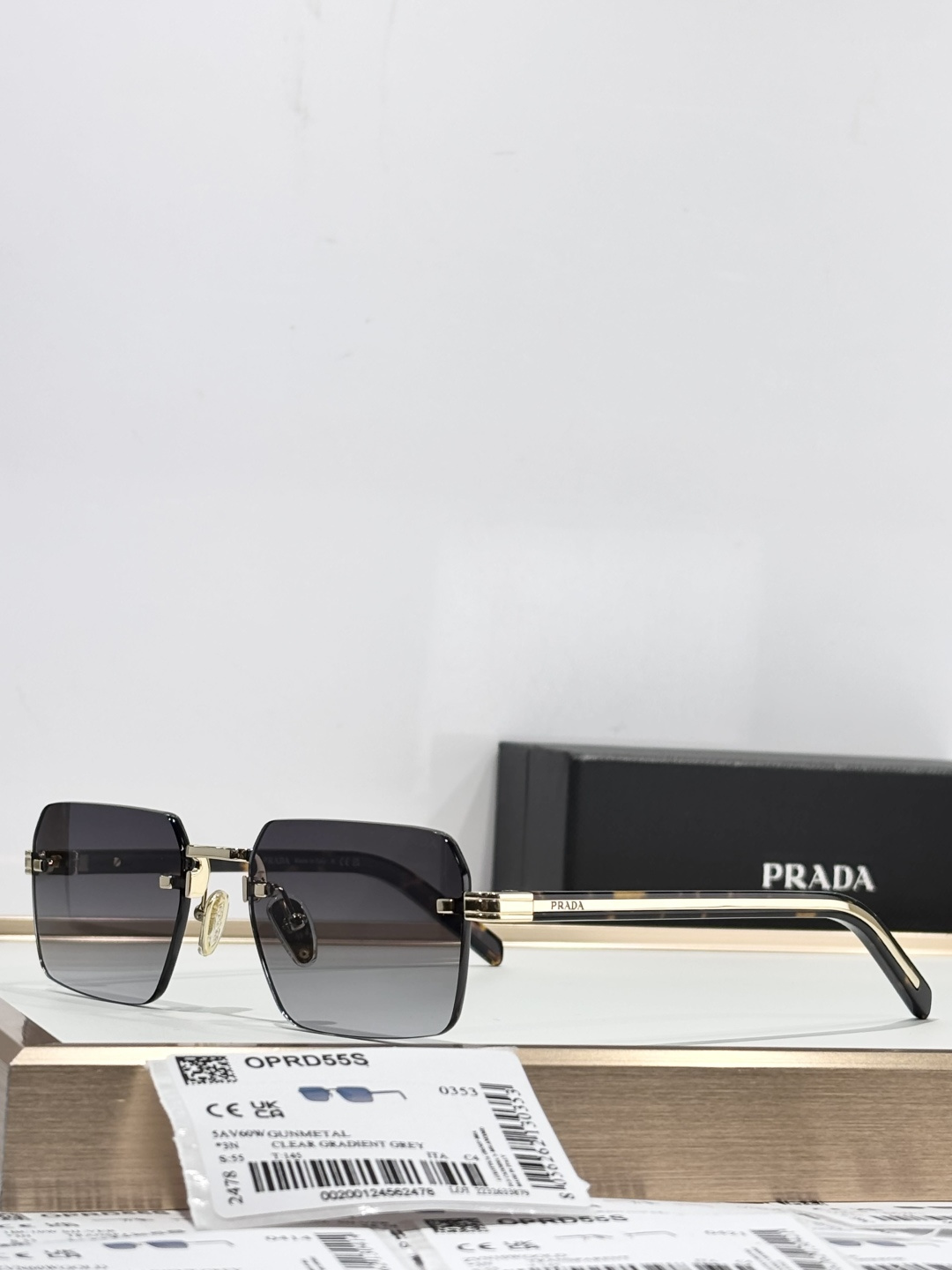 Prada PRAD*