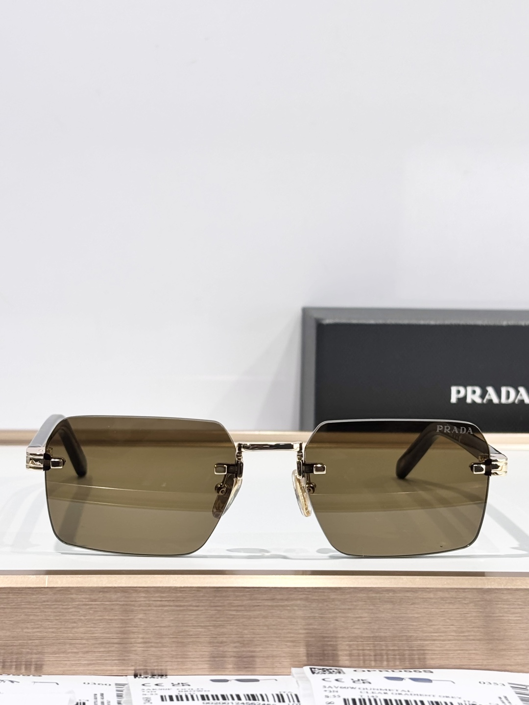 Prada Prad*