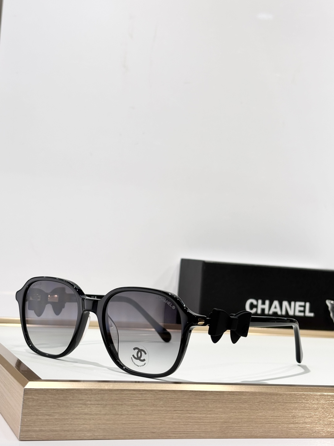CHANELMODEL：CH9263QSIZE：51口20-140
