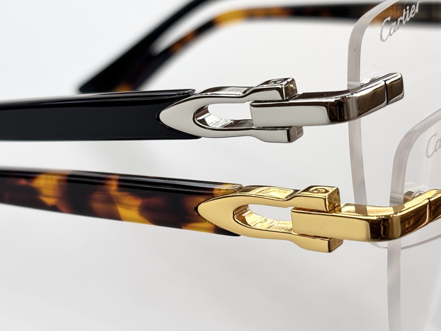 Cartie*MOD：CT0581SSize：56口19 145