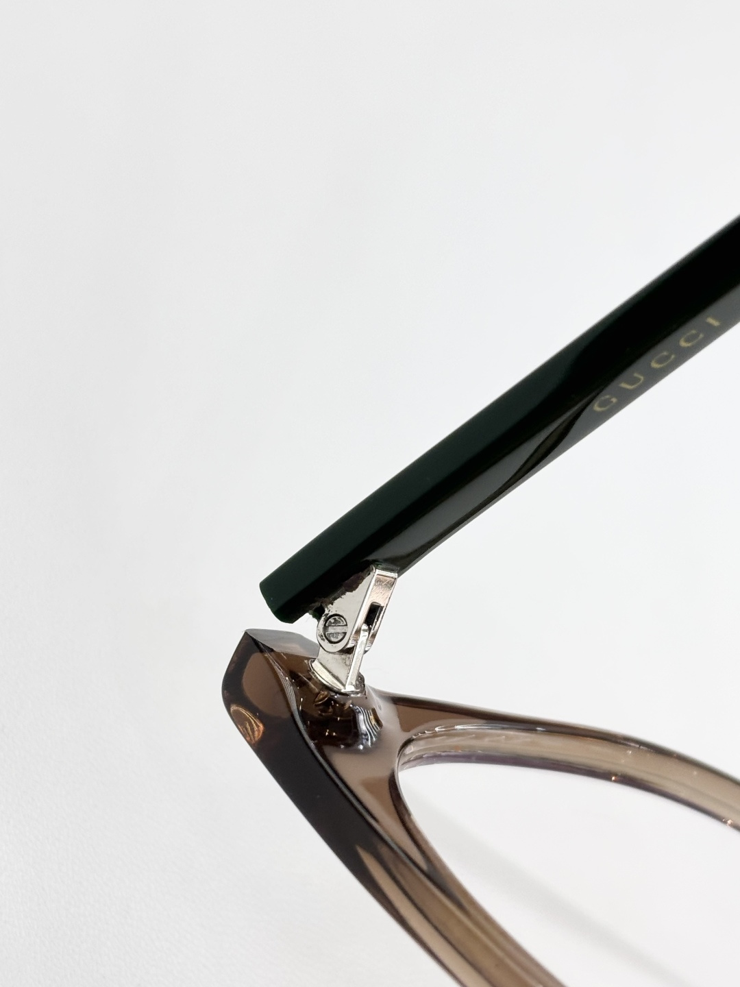 GUCC*MODEL：GG0935OA SIZE:55口18-145