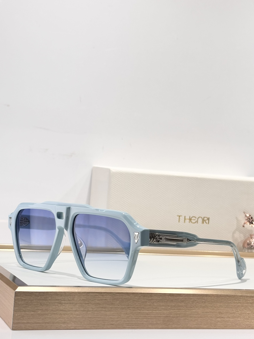 THENR*MOD：SKYLINESize：57口16 145