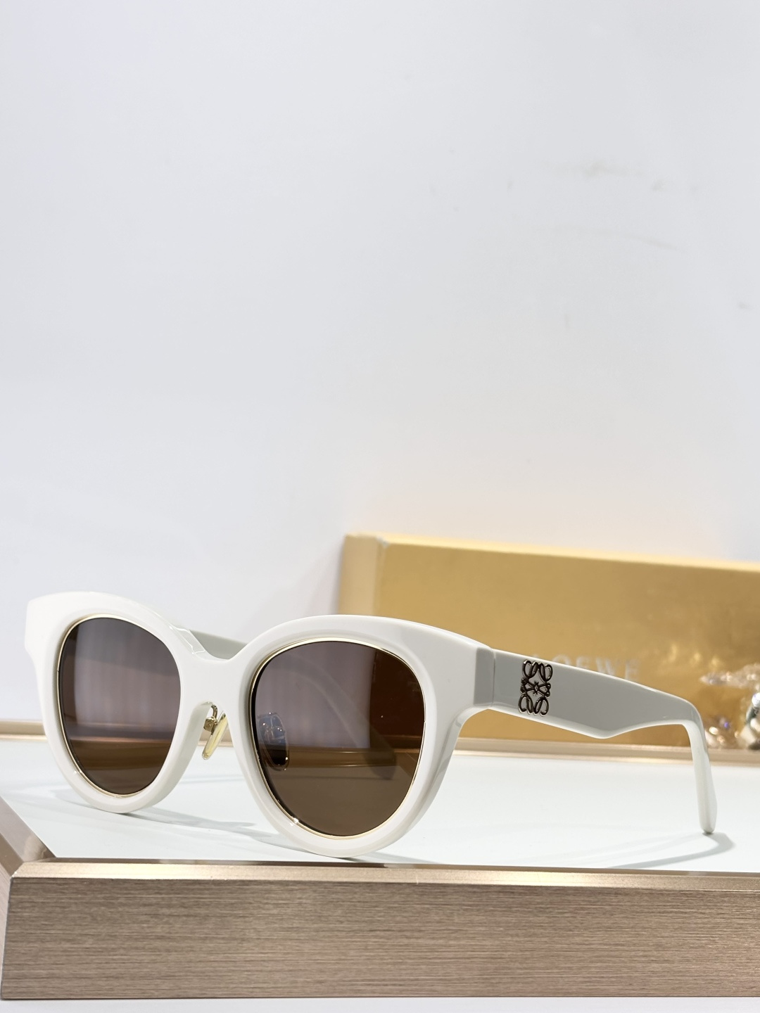 LoeweMODEL：LW40183ISIZE：51口20-140