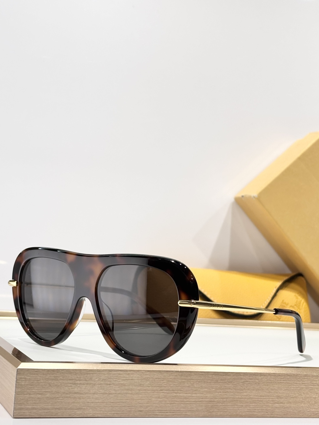 LOEWE*MODEL：LW40186ISIZE：52口16-140