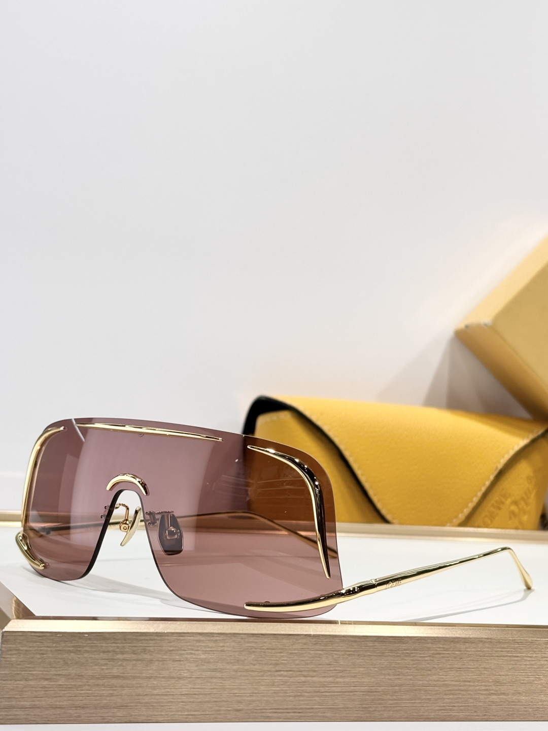 LOEWE* Oversize MODEL：LW40193USIZE：55口141-120