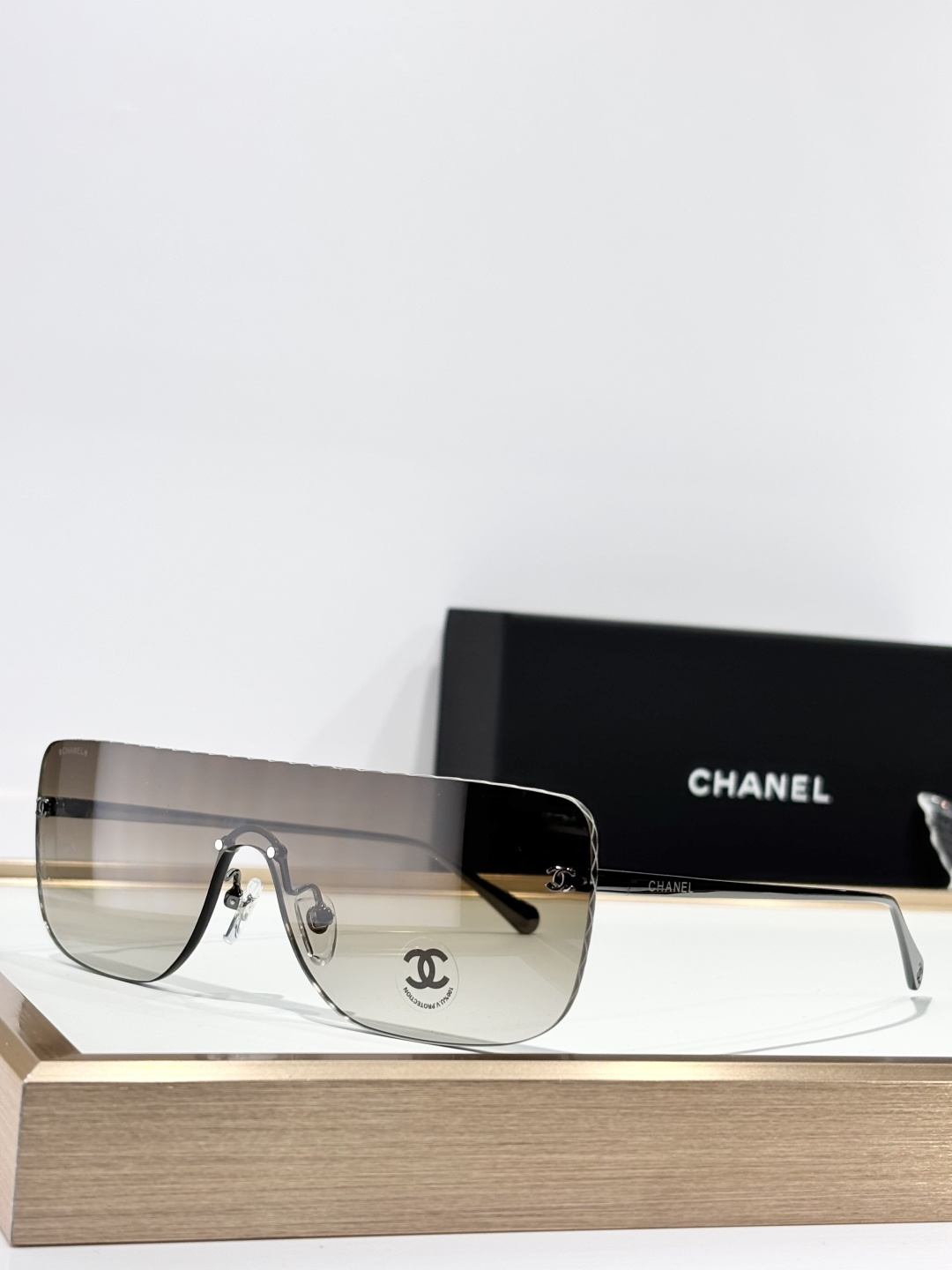 CHANELMODEL：A71755SIZE：145口142