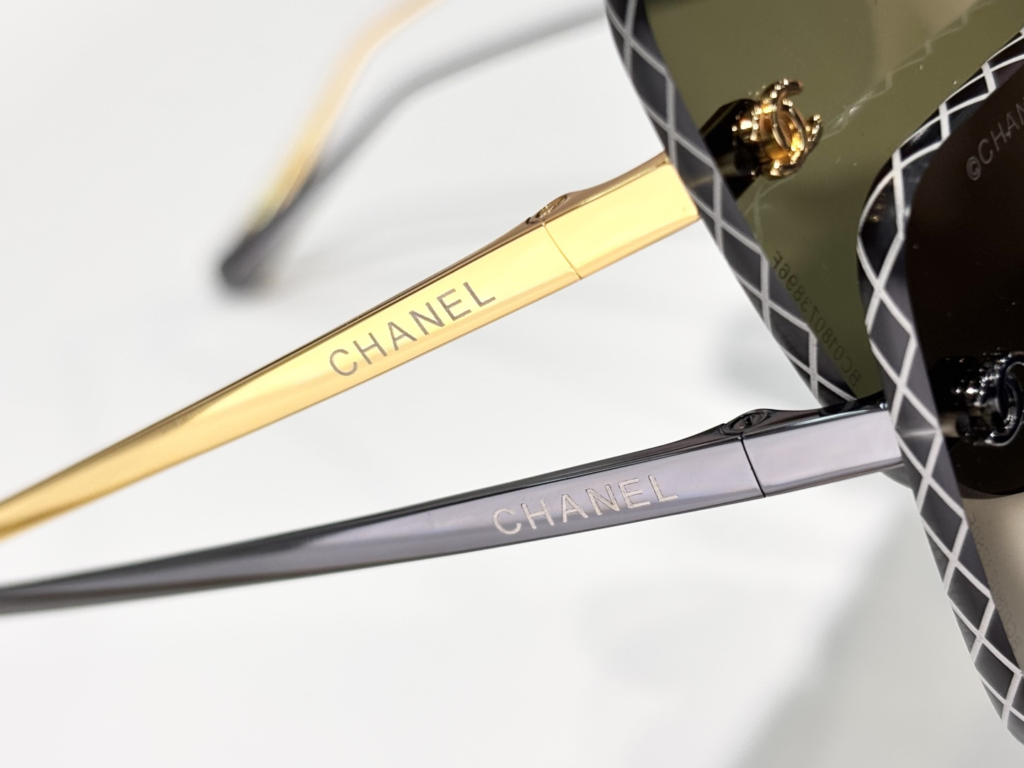 CHANELMODEL：A71755SIZE：145口142