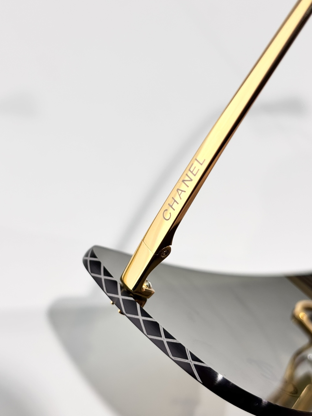 CHANELMODEL：A71755SIZE：145口142