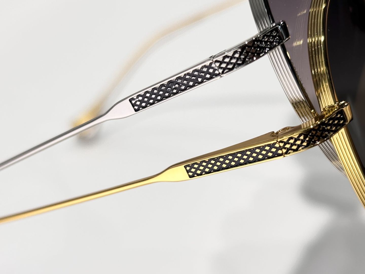 DITAMOD：DTS221Size：60口18-142