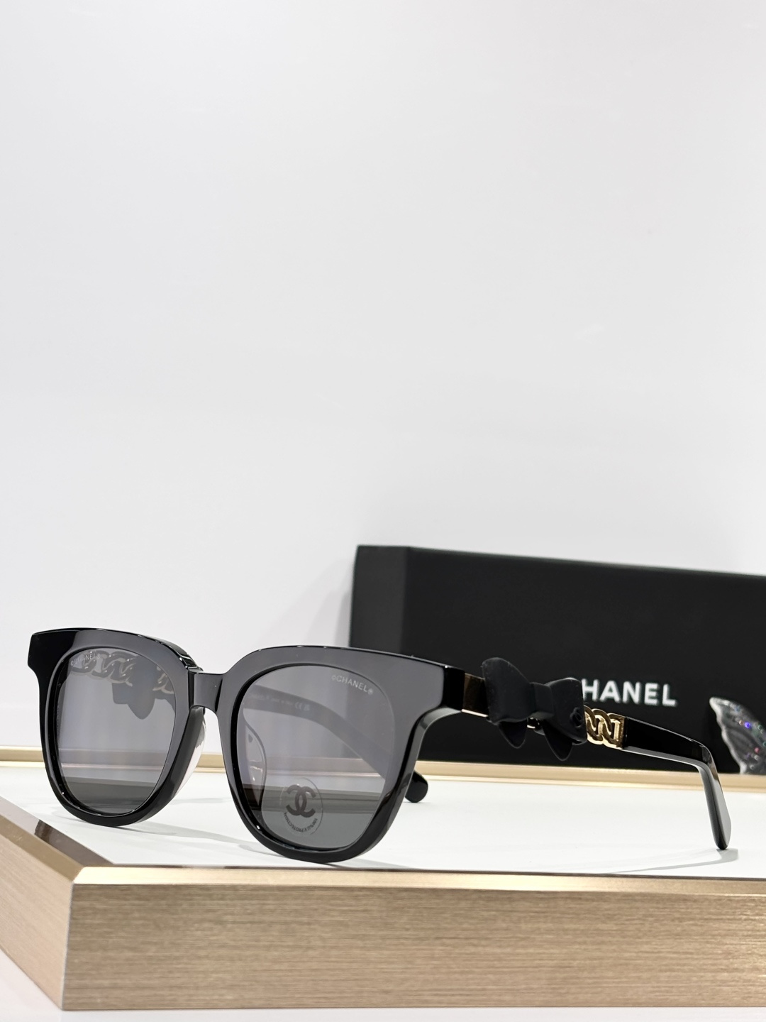 CHANEL蝴蝶结可拆卸MODEL：CH9226QSIZE：47口20-142