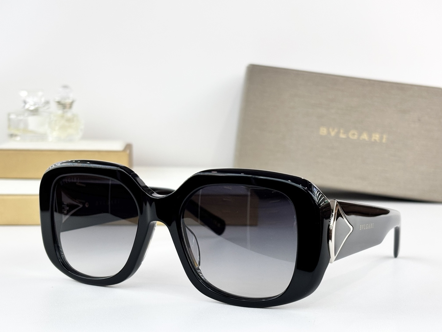 BVLGAR*MOD：BV40078ISize：54口15 140