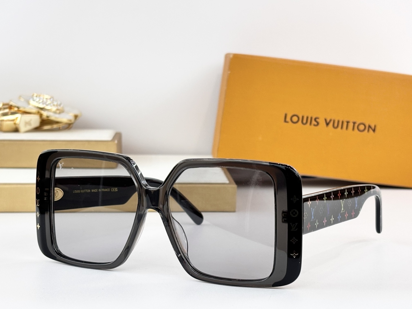 LOUIS VUITTO*MOD：Z2095WSize：56口15 148