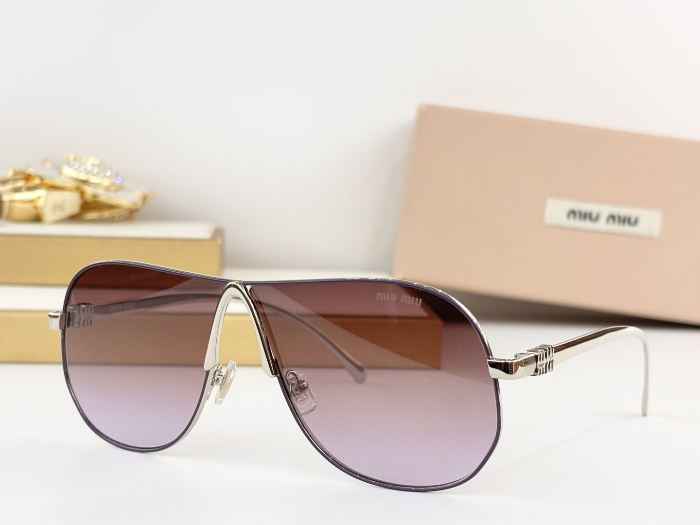 MIU MI*MOD：MU A623SSize：63口7 145