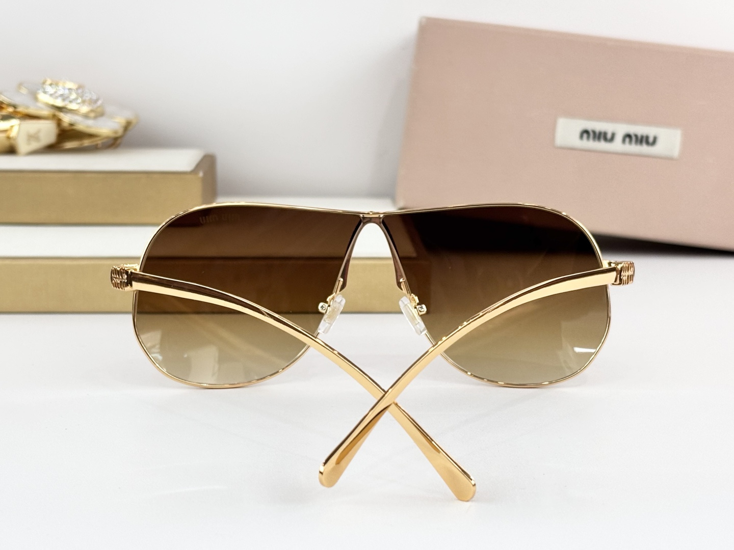 MIU MI*MOD：MU A623SSize：63口7 145