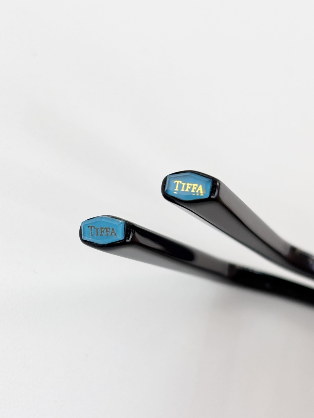 TIFFANY&Co.MODEL：TF2018LSIZE：58口18-140