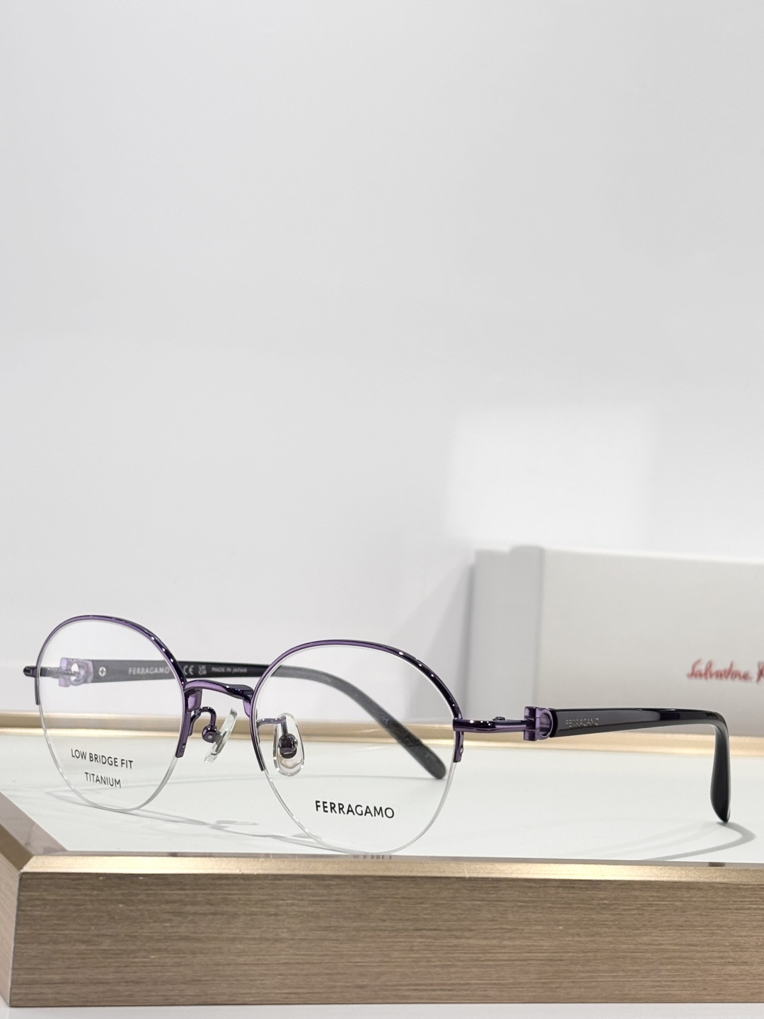 FERRAGAMOMOD：SF2595LBTITANIUMSize：51口20 140