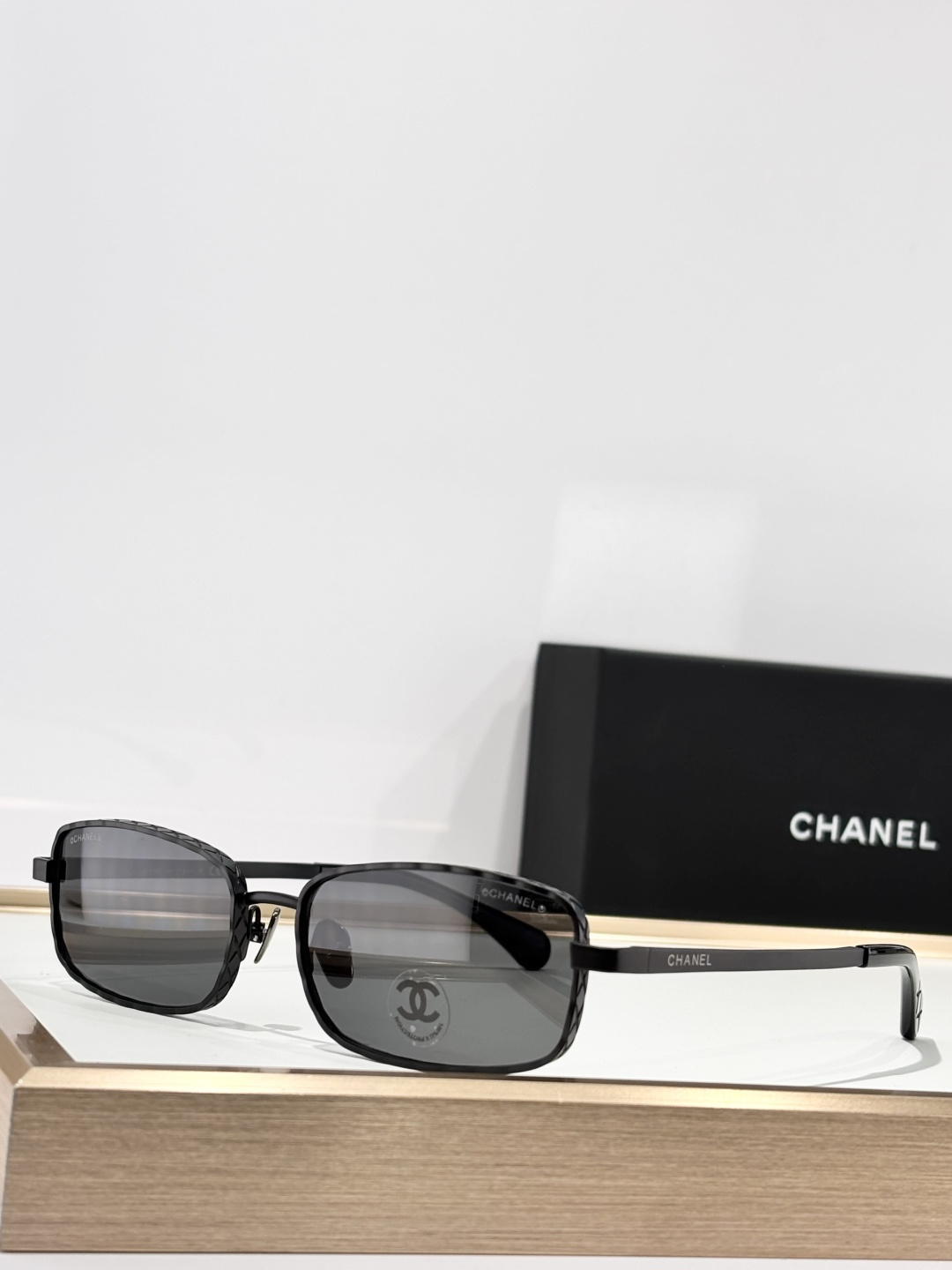 CHANELMODEL：4295-SSIZE：57口18-140