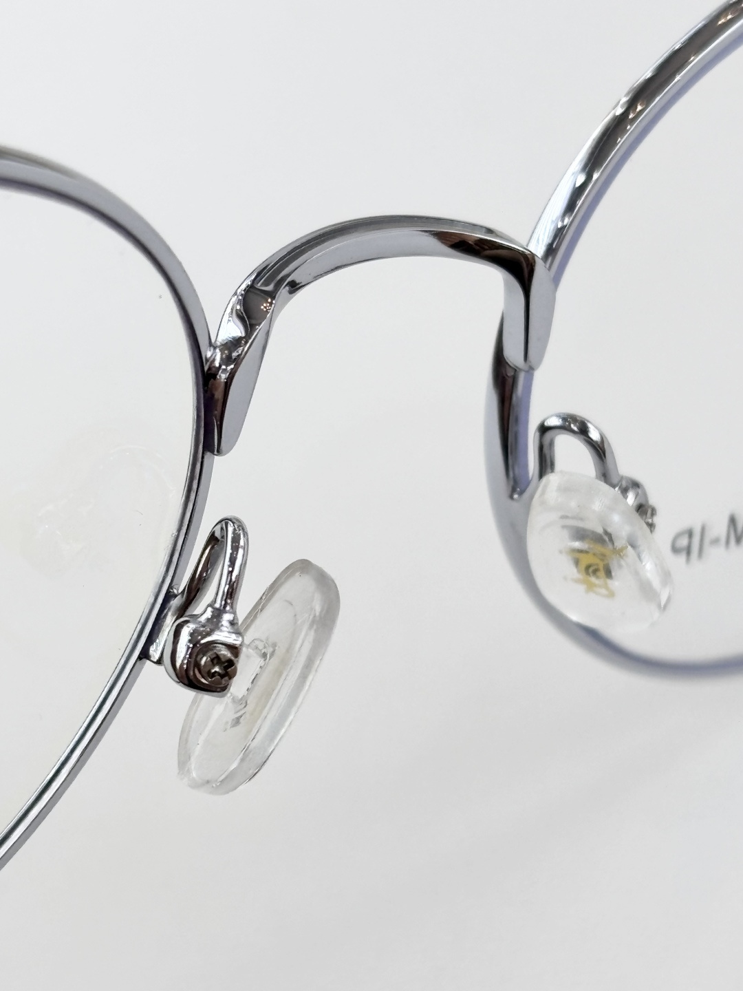 CARINMOD:2A67TITANIUMSIZE:55口21 148