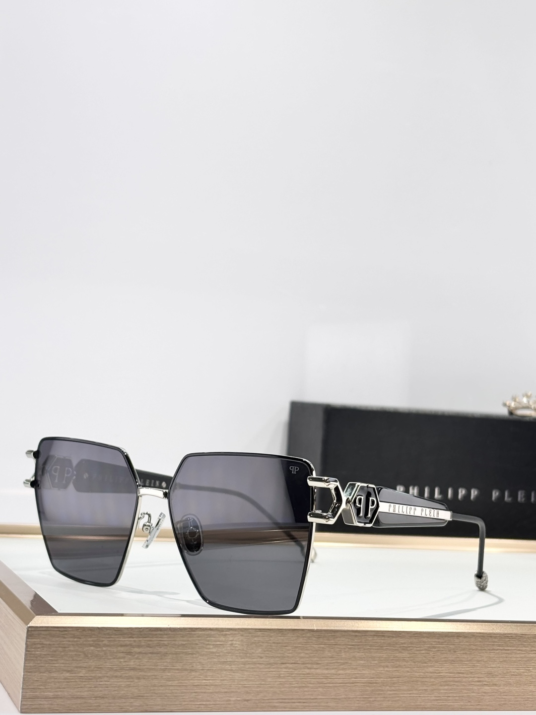 PHILIPP PLEINMOD：0166SSIZE:57口15 145