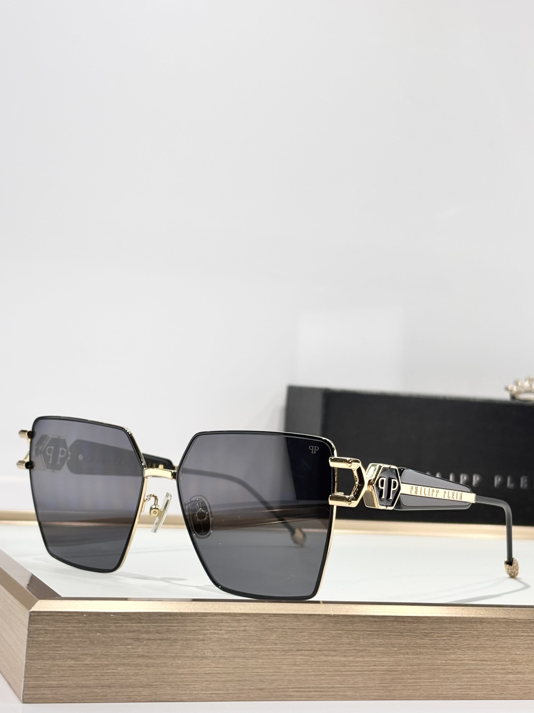 PHILIPP PLEINMOD：0166SSIZE:57口15 145