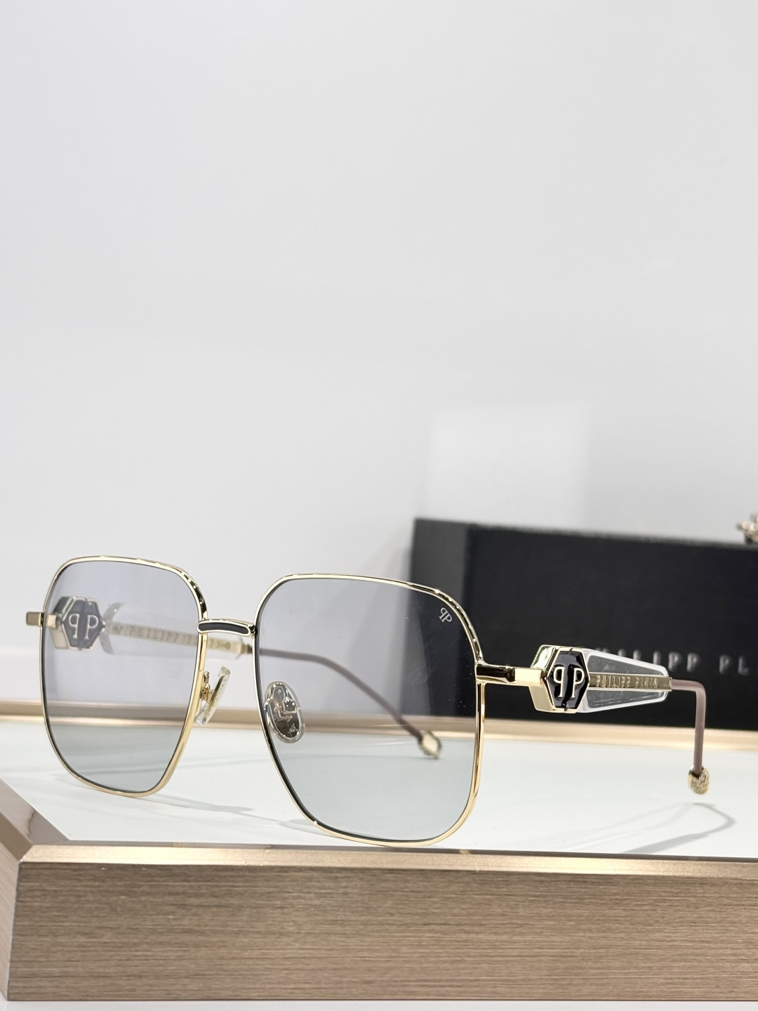 PHILIPP PLEINMOD：0126SSIZE:57口16 145