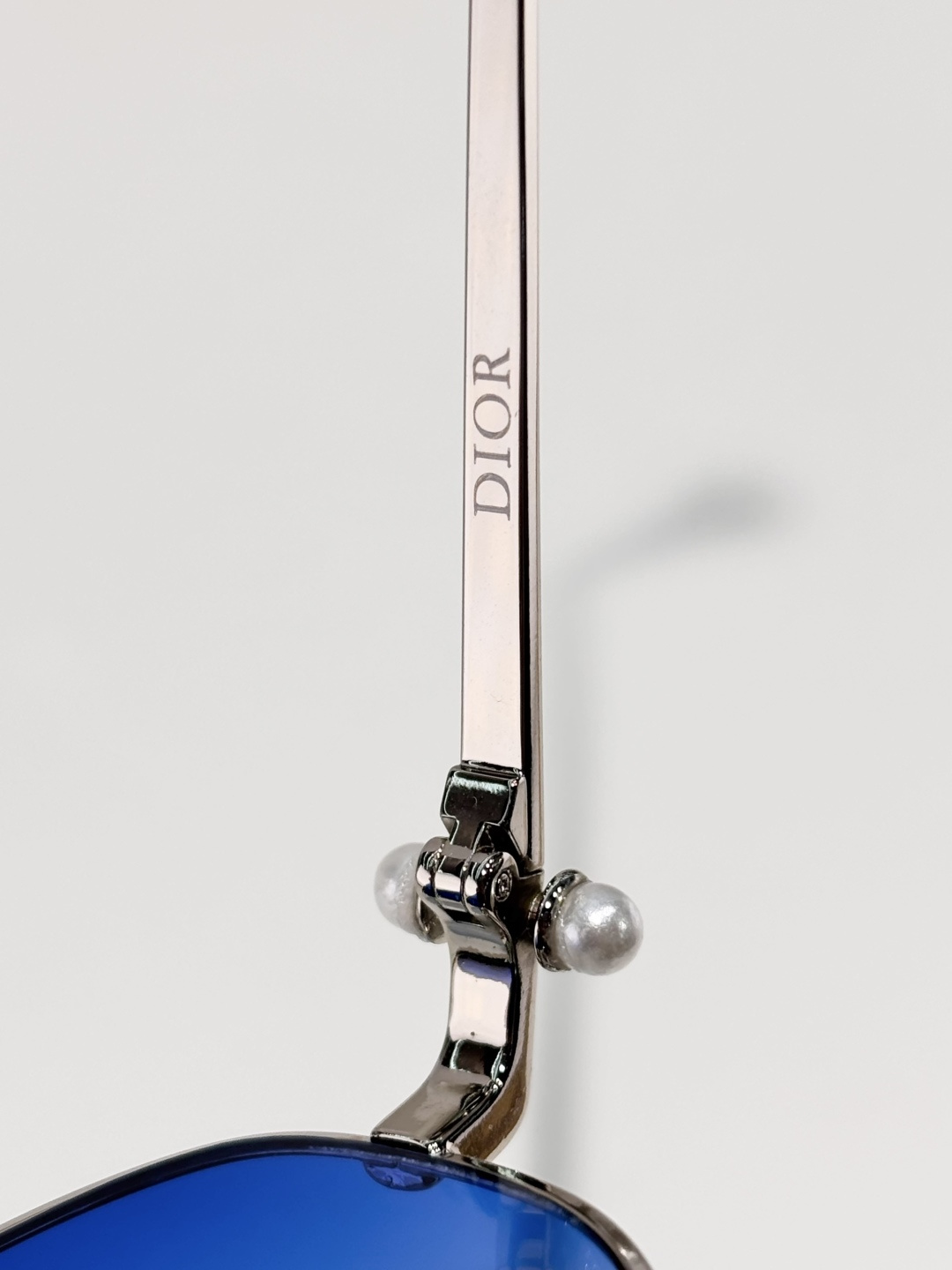 DIORMODEL：DiorTriba1er S2U SIZE：55口18-140