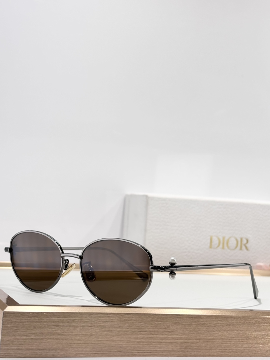 DIORMODEL：DiorTriba1er S2U SIZE：55口18-140