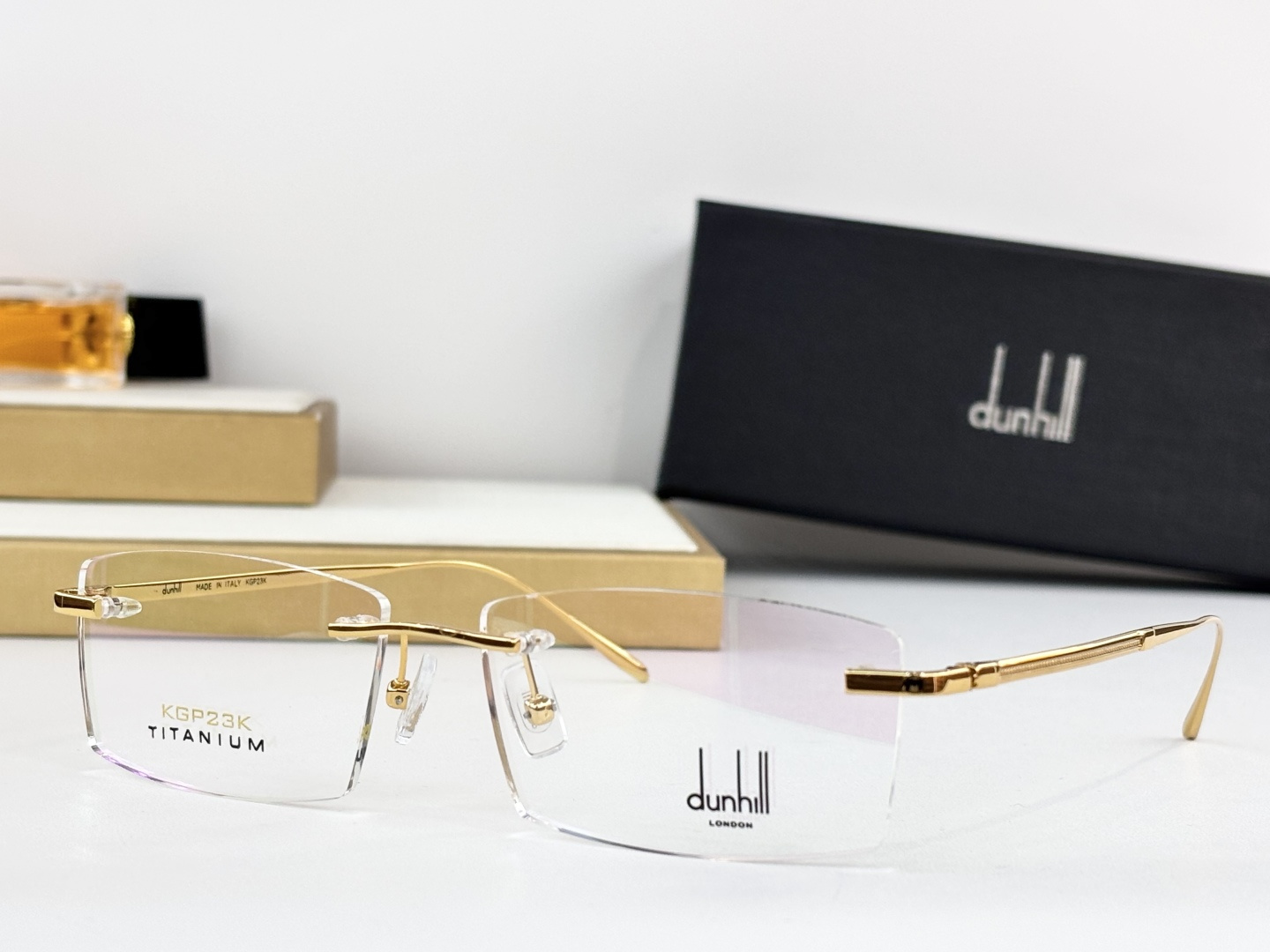 DUNHIL*登*喜路TITANIUMMODEL：61835SIZE：55口18-140