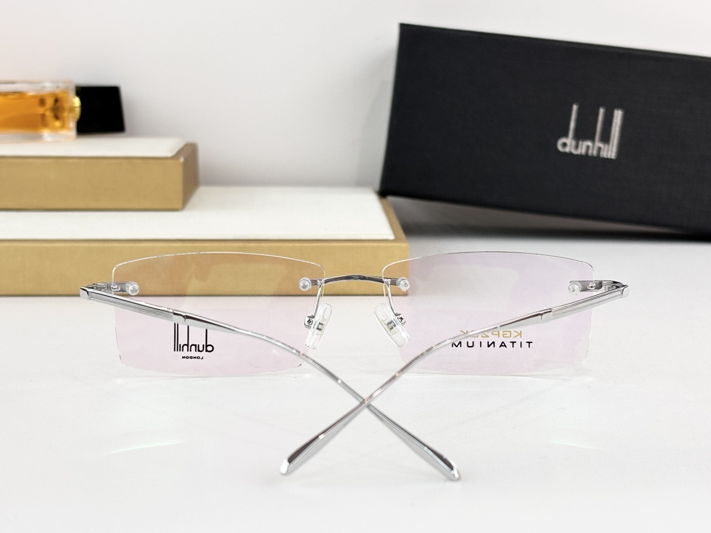 DUNHIL*登*喜路TITANIUMMODEL：61835SIZE：55口18-140