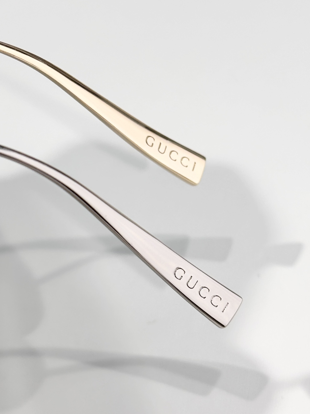 GUCC*MOD：GG2154OSize：56口18-145