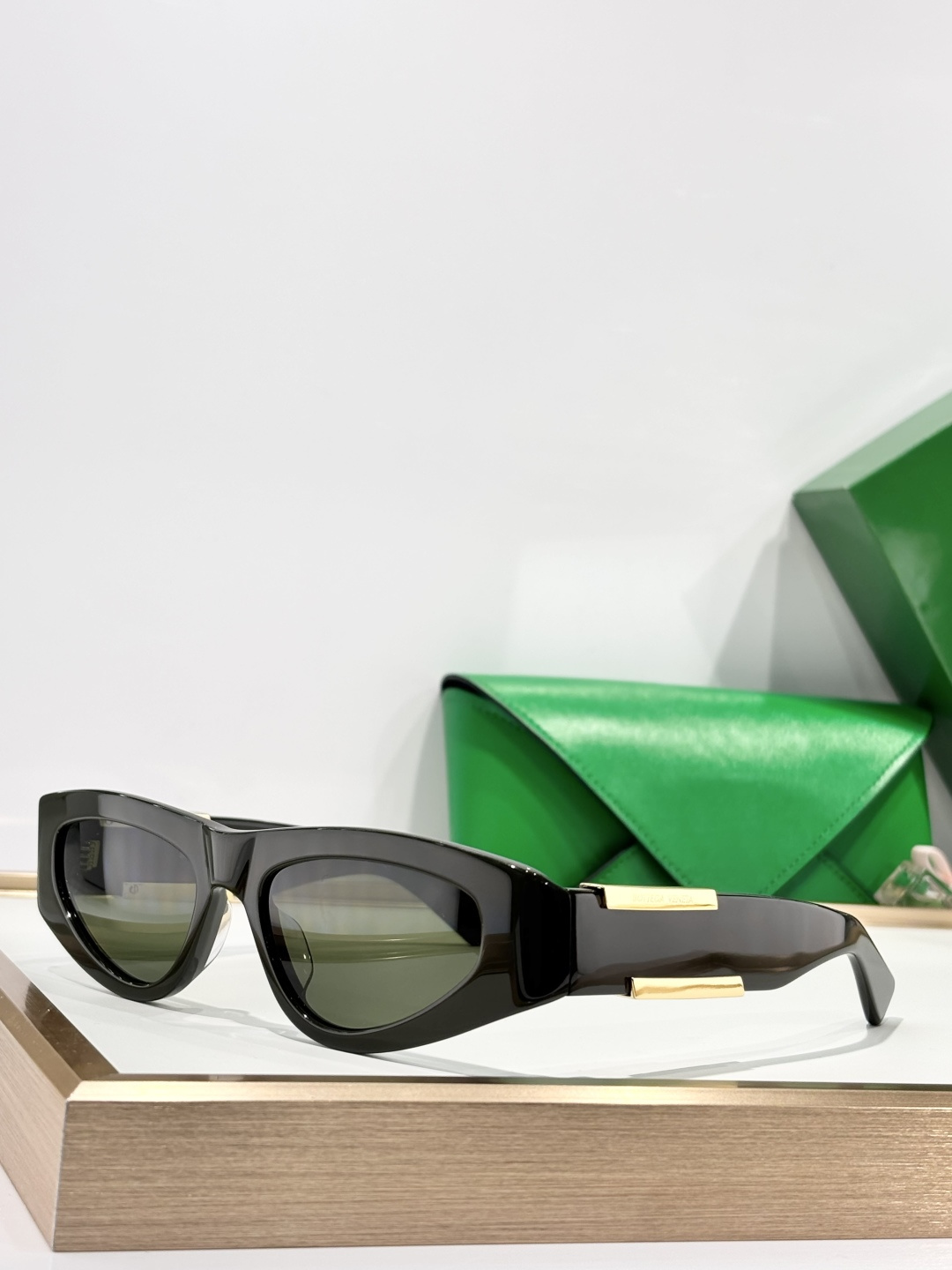 BOTTEGA VENET*MODEL：BV1407SSIZE:53口17-145