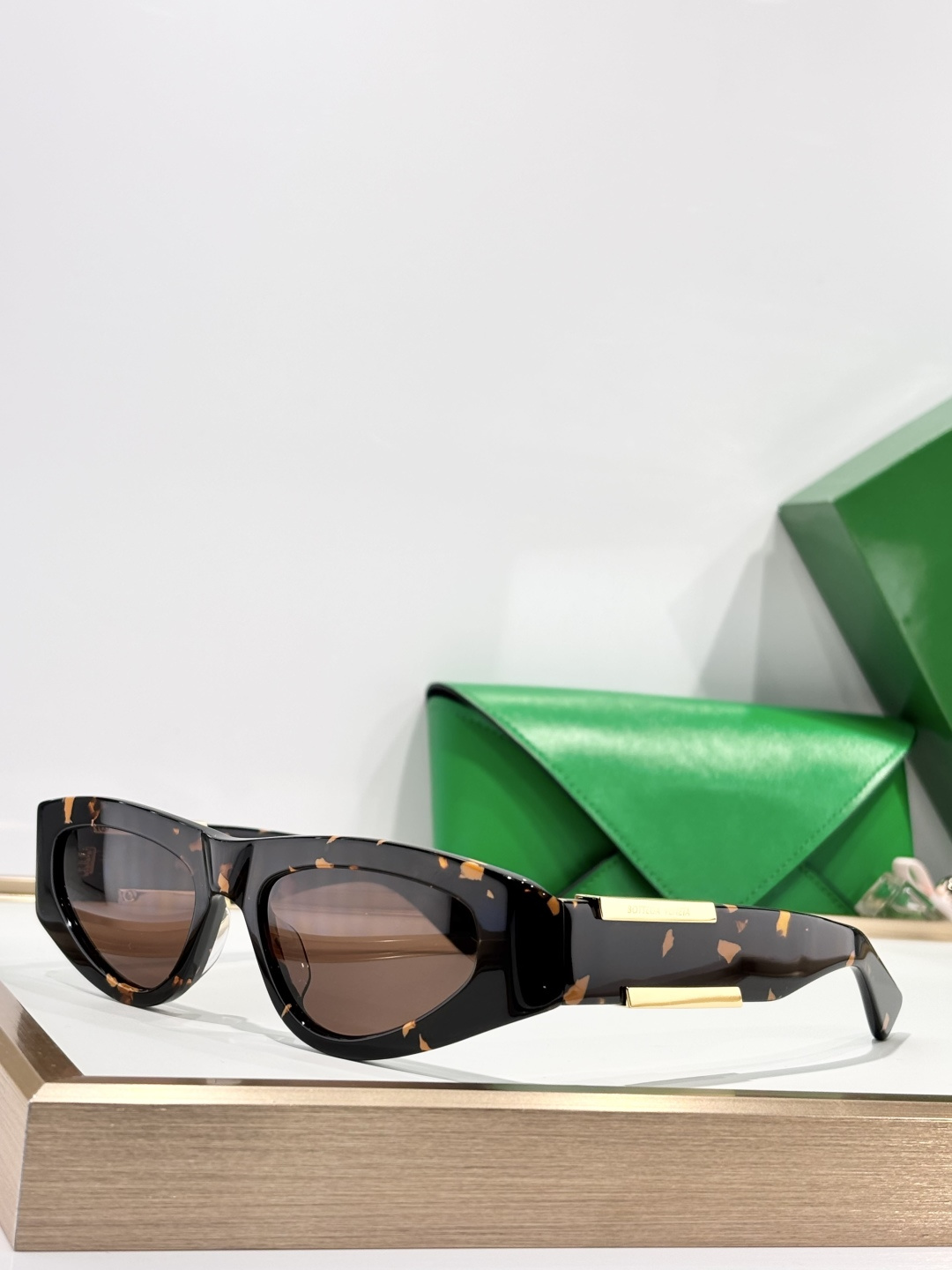 BOTTEGA VENET*MODEL：BV1407SSIZE:53口17-145