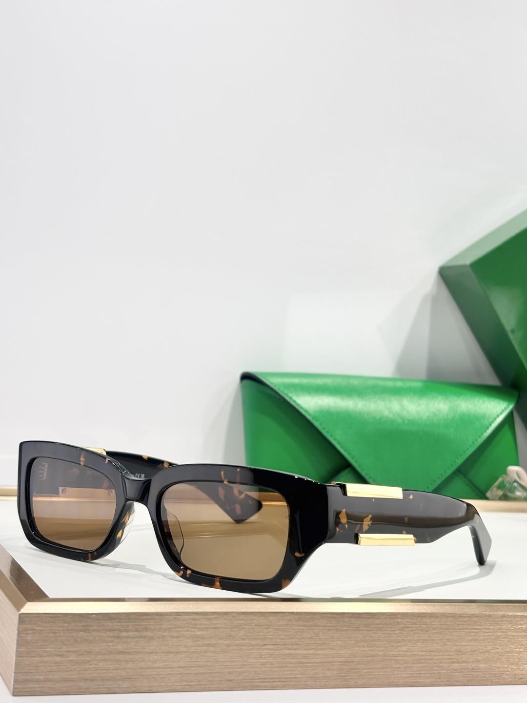 BOTTEGA VENET*MODEL：BV1406SSIZE:53口18-145